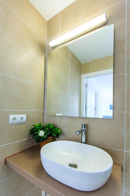 Pinos Playa Suites Playa Migjorn Dış mekan fotoğraf